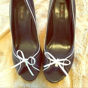 Style & Co Black White Piping Peep Toe 8.5